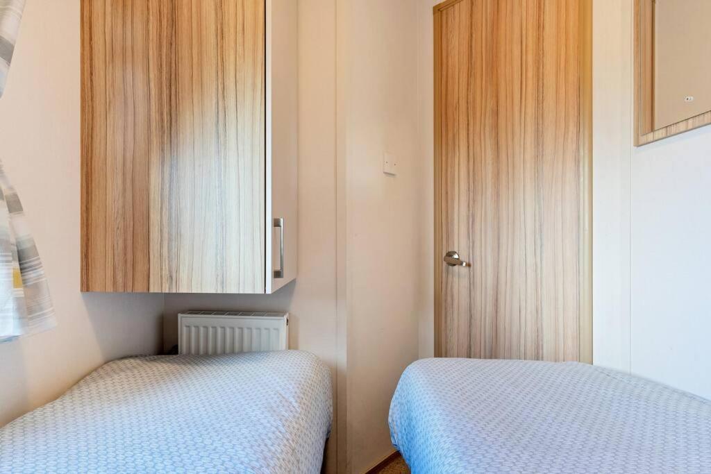 Tattershall Lakes: Sally'S Superior Stay Extérieur photo