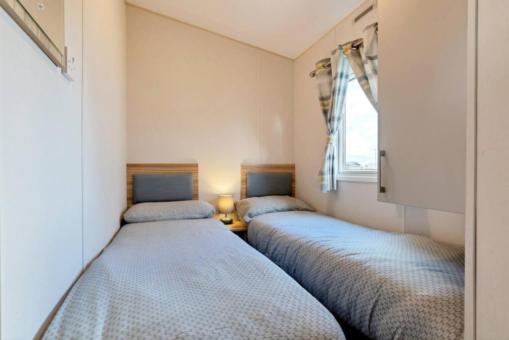 Tattershall Lakes: Sally'S Superior Stay Extérieur photo