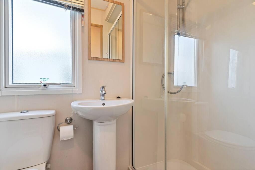 Tattershall Lakes: Sally'S Superior Stay Extérieur photo