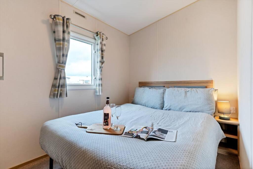 Tattershall Lakes: Sally'S Superior Stay Extérieur photo